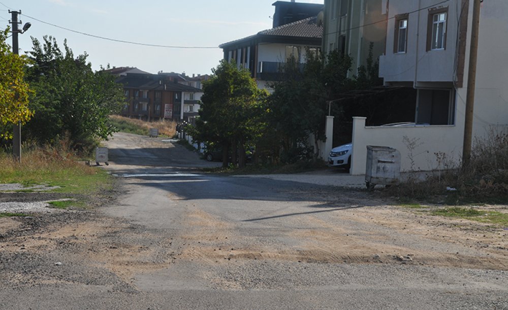 Belediye Çorlu'nun Arka Sokaklarını Görmüyor 