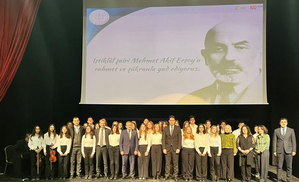 Mehmet Akif Ersoy'u Anma Programı Düzenlendi 