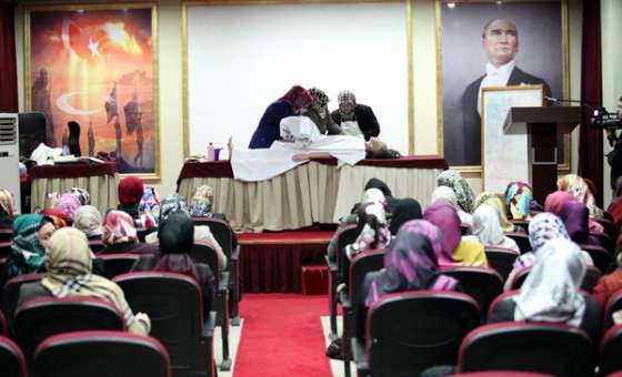 Tekirdağ'da, Kadınlara Yönelik Cenaze Hizmetleri Kursu Açıldı