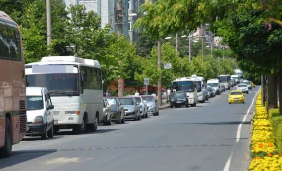 Atatürk Bulvarı Otobüs Parkı Oldu