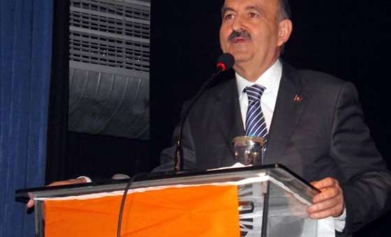 Bakan Mehmet Müezzinoğlu;