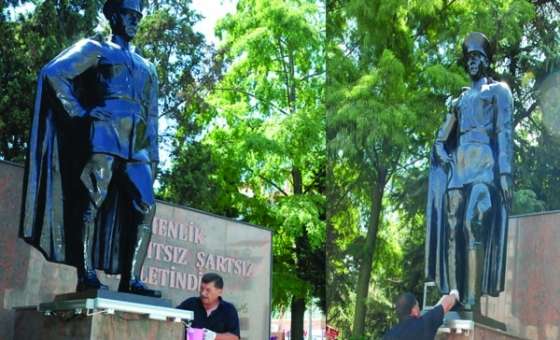 Atatürk Büstü Bronz Renge Boyanacak