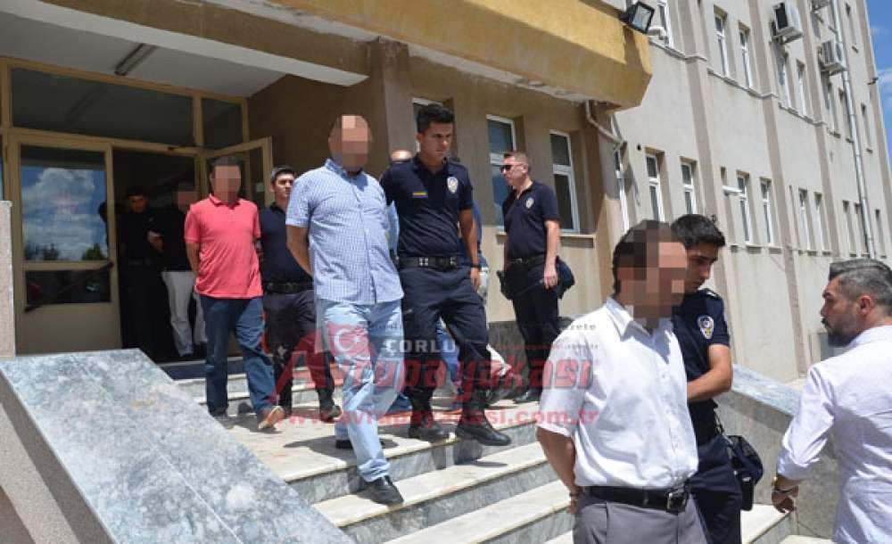 Gözaltına Alınan Polislerin Çorlu Emniyeti'ndeki Sorguları Tamamlandı