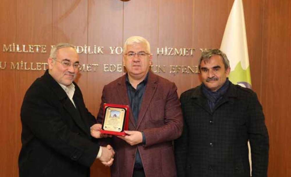 Hoca Ahmet Yesevi Camii Derneği'nden Başkan Yüksel'e Ziyaret