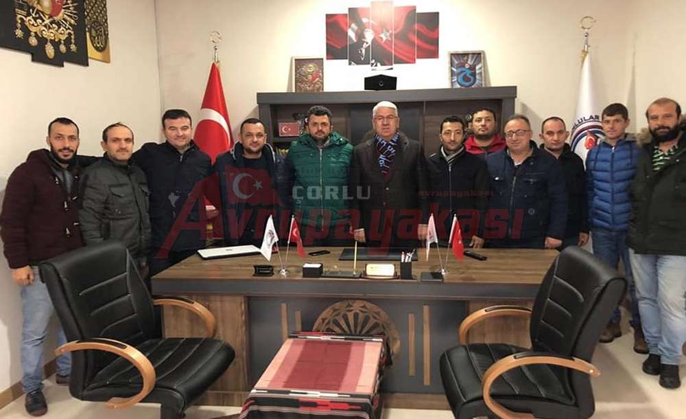 Başkan Yüksel Genç Trabzonlular Derneğini Ziyaret Etti