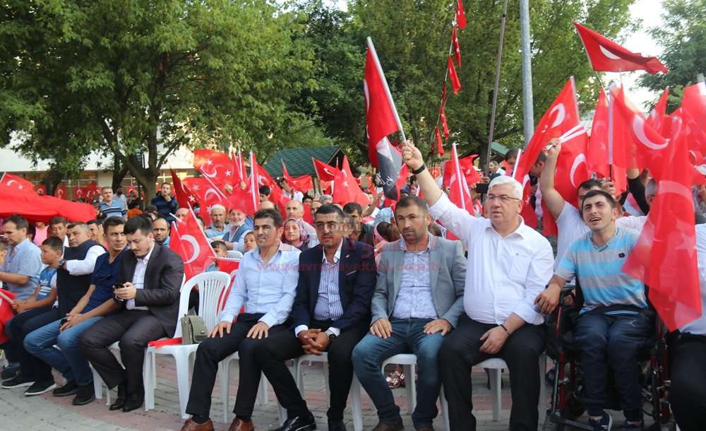 Ergene'de 15 Temmuz Demokrasi Ve Milli Birlik Günü Kutlanıldı