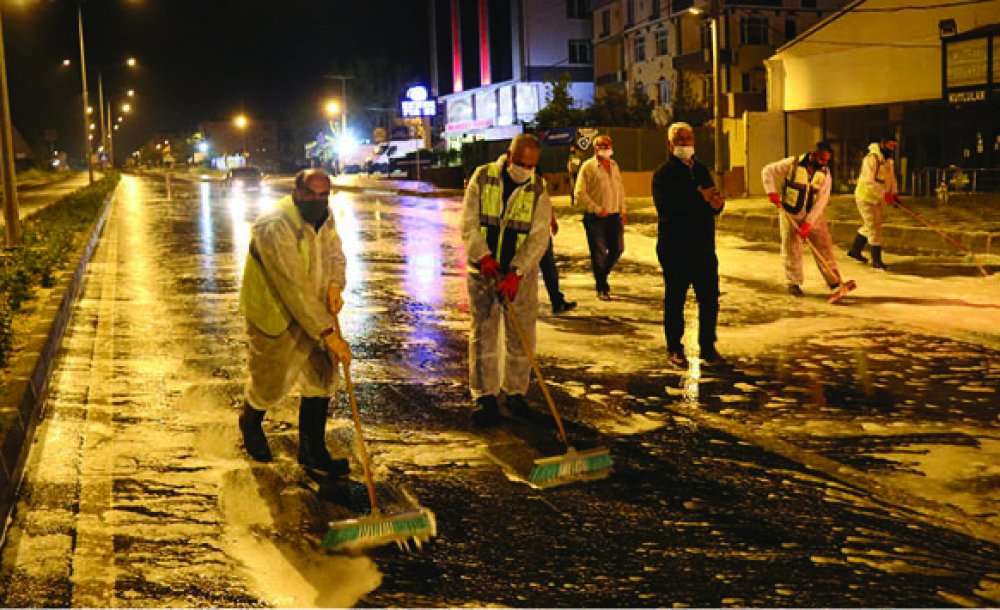 Ergene'de Sokaklar Gece Yarısı Yıkandı