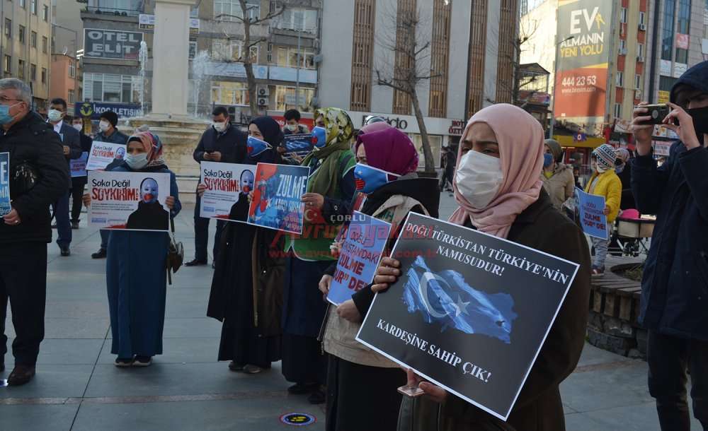 İhh'dan Doğu Türkistan Açıklaması