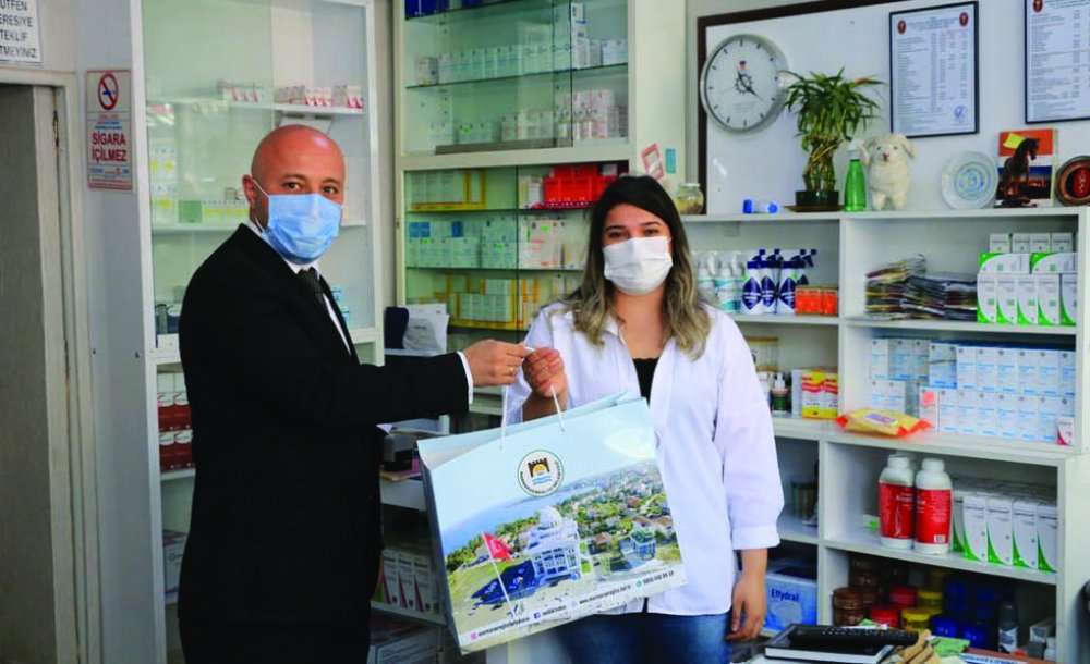 Marmaraereğlisi Belediyesi Veteriner Hekimleri Unutmadı