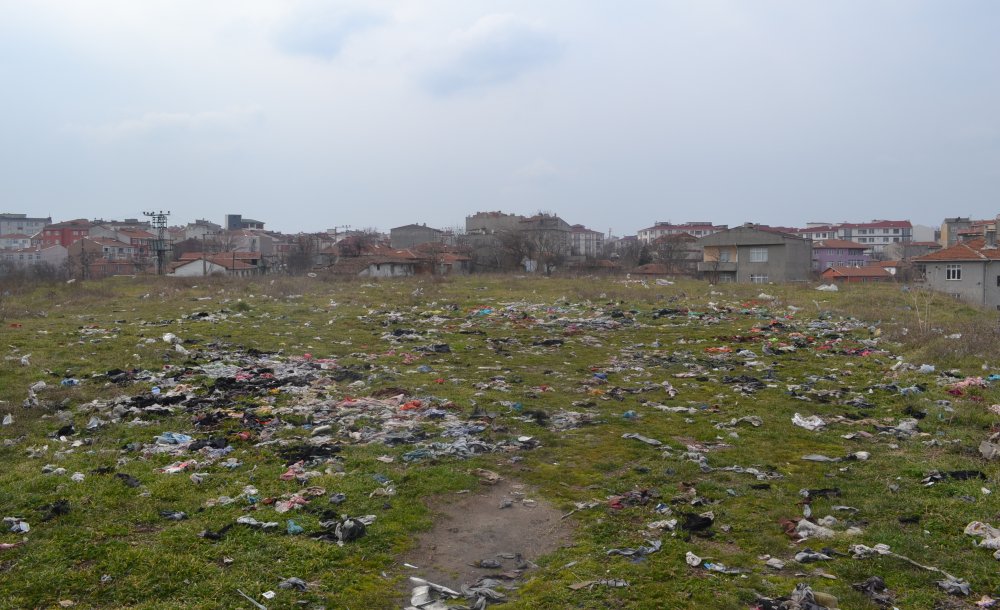 Tarihi Çorlu Kalesi Pislik İçinde!