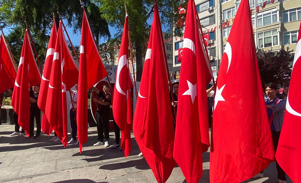 19 Mayıs Coşkuyla Kutlandı