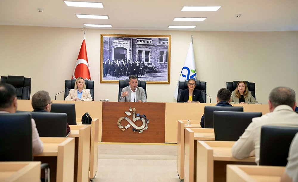 2025 Mali̇ Yili Bütçe Kesi̇n Hesabi Görüşüldü