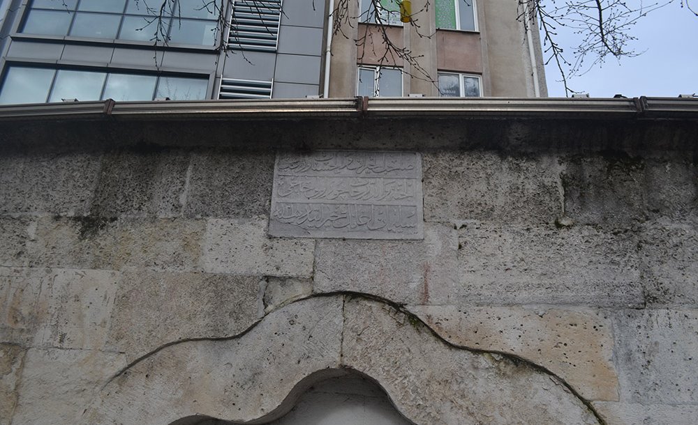 220 Yıllık Paşa Çeşme İlgi Bekliyor