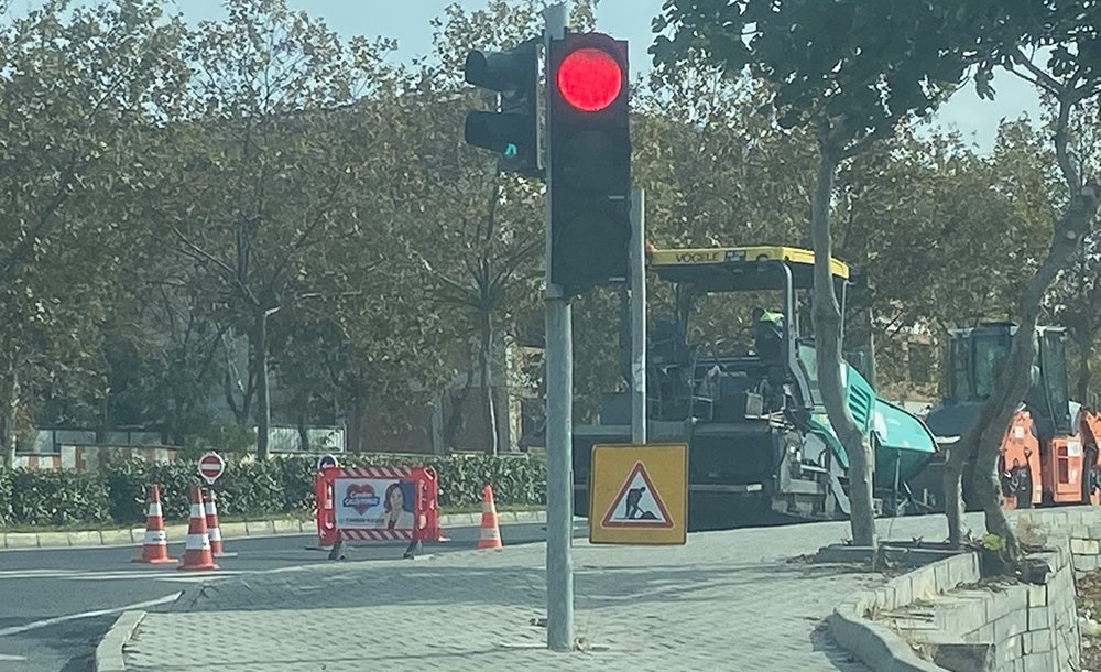 23 Nisan Bulvarı Asfaltlanıyor 