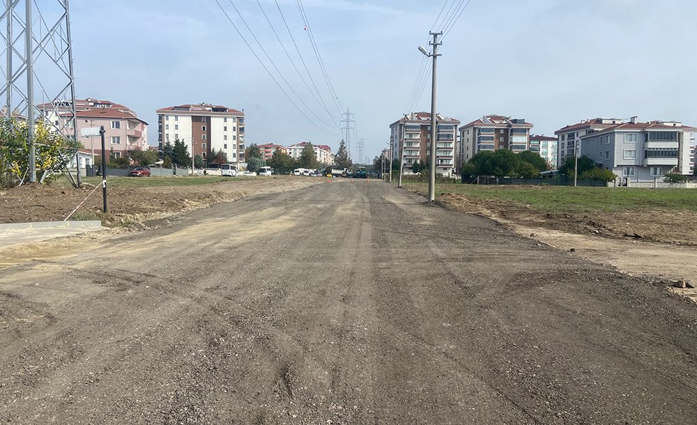 23 Nisan Bulvarı Asfaltlanıyor 