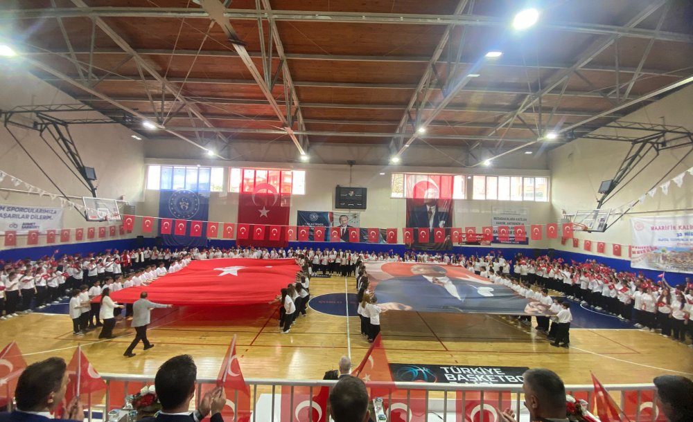 23 Nisan Coşkuyla Kutlandı 