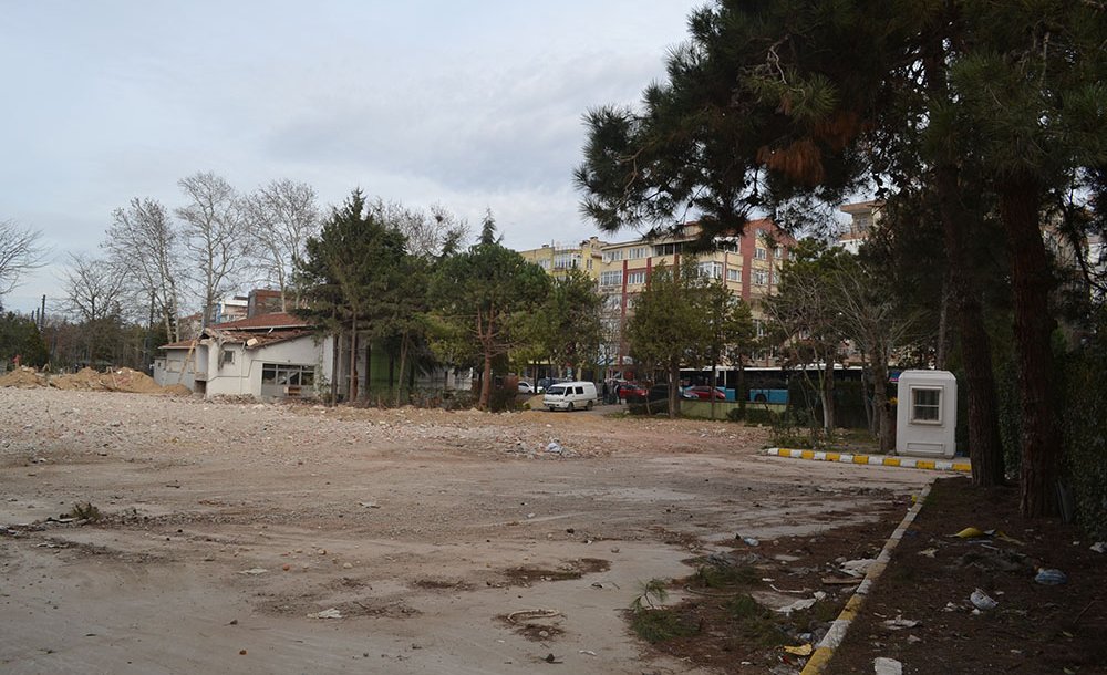 3 Yıldır Okul Yapılması Bekleniyor!