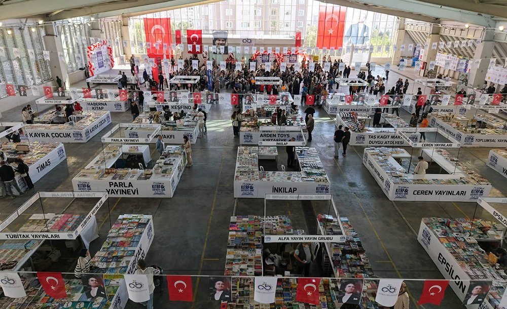 4 Gün Süren Kitap Fuarı Sona Erdi