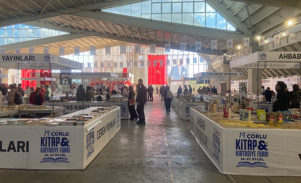 4 Gün Süren Kitap Fuarı Sona Erdi