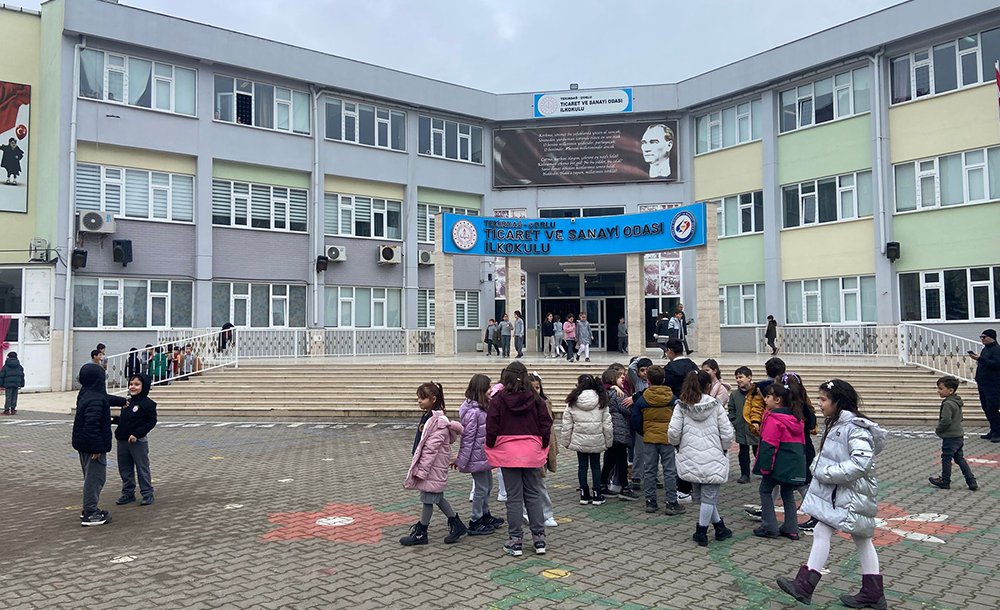 58 Bin Öğrenci Karne Aldı