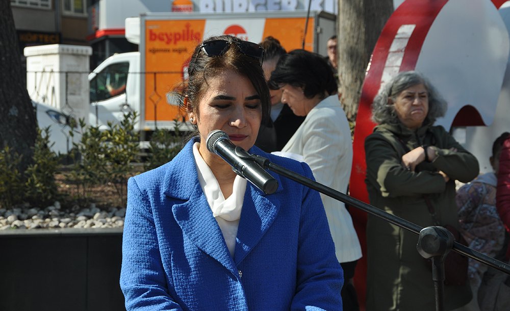 8 Mart Dünya Kadınlar Günü Kutlandı 