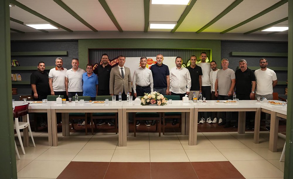 Ahmet Bayram Yola Devam Edecek 