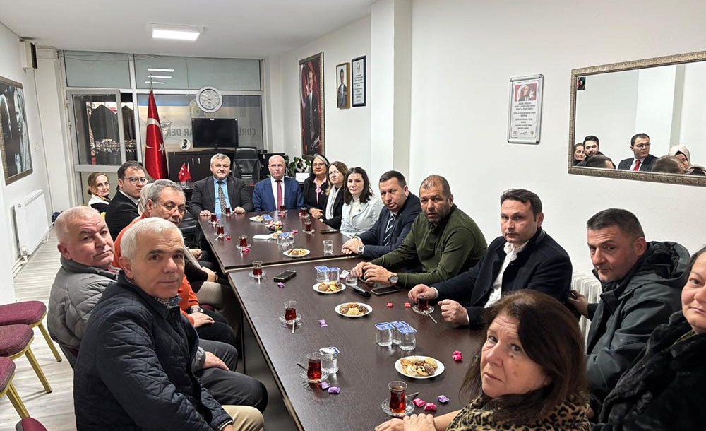 Ak Parti Kurum Ziyaretlerini Sürdürüyor 