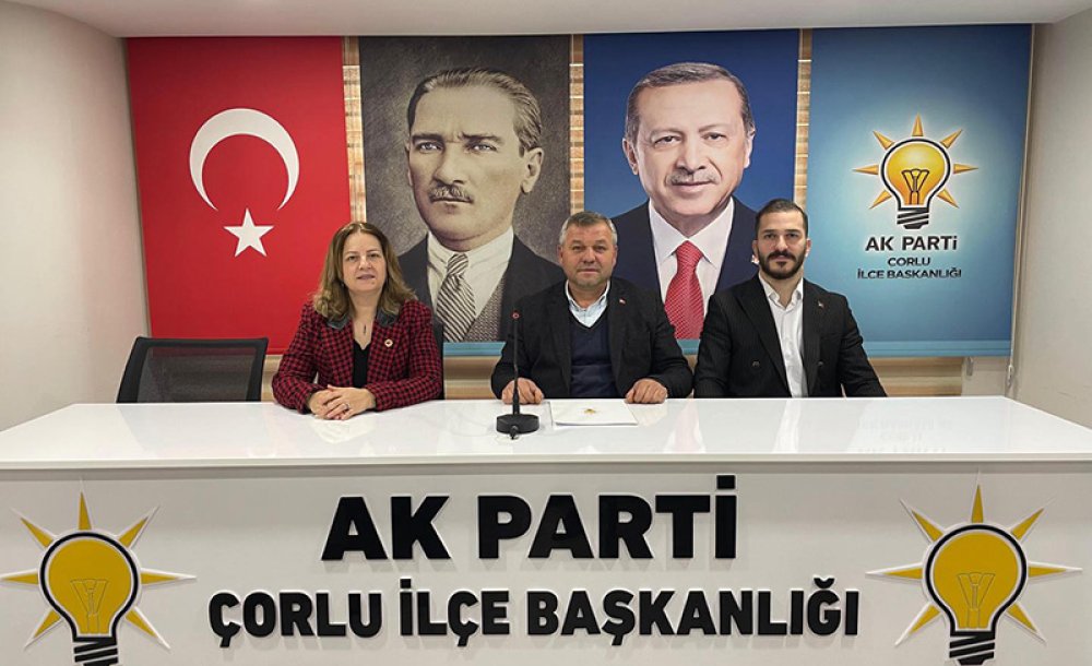 Ak Parti Yılın Son Toplantısını Yaptı 