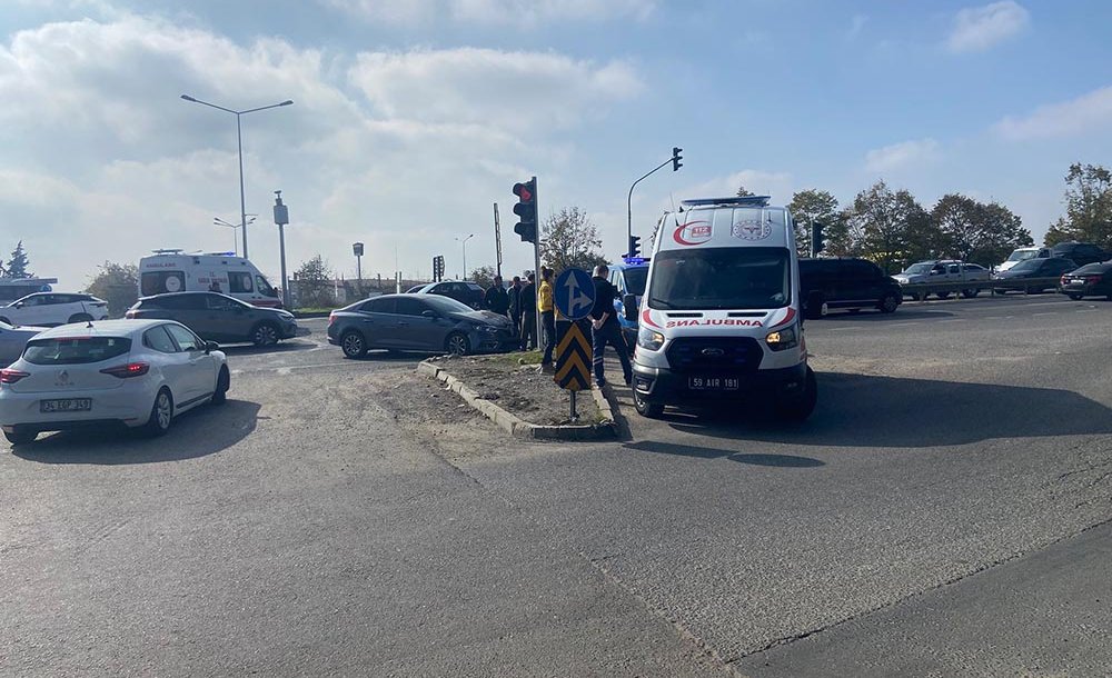 Ambulansın Karıştığı Kazada Yaralanan Olmadı