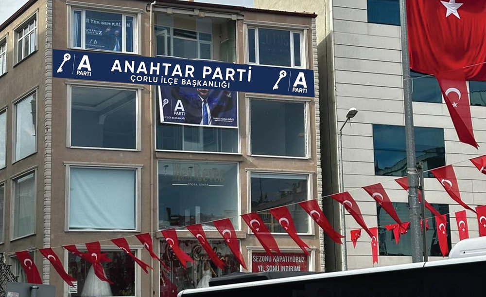 Anahtar Parti Atatürk Meydanı'na Geliyor 