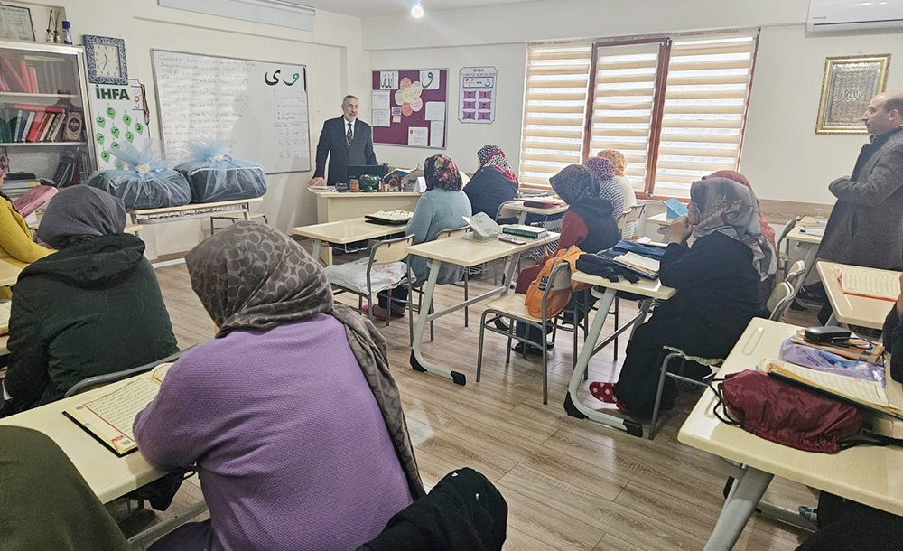 Anneler Ve Gelin Adayları İçin Bohça Hazırlandı 