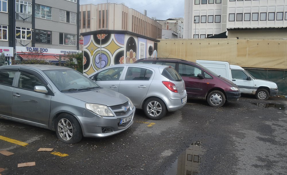 Araç Sayıları Artıyor, Otoparklar Yetersiz Kalıyor 