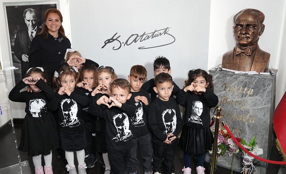 Atatürk Evi'nde Program Düzenlendi!