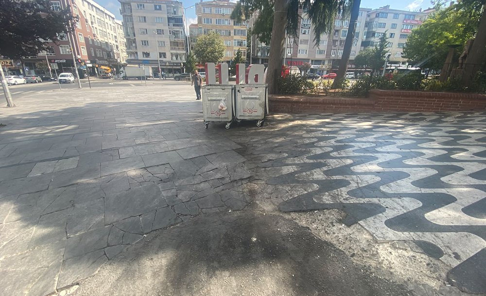 Atatürk Meydanı'nı Yapmak Bu Kadar Zor Mu?