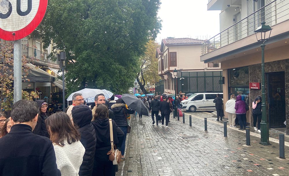 Atatürk'ün Doğduğu Evi Binlerce Kişi Ziyaret Etti