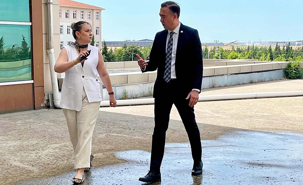 Avukatlar İçin Baro Teras Kafe Yapılıyor 