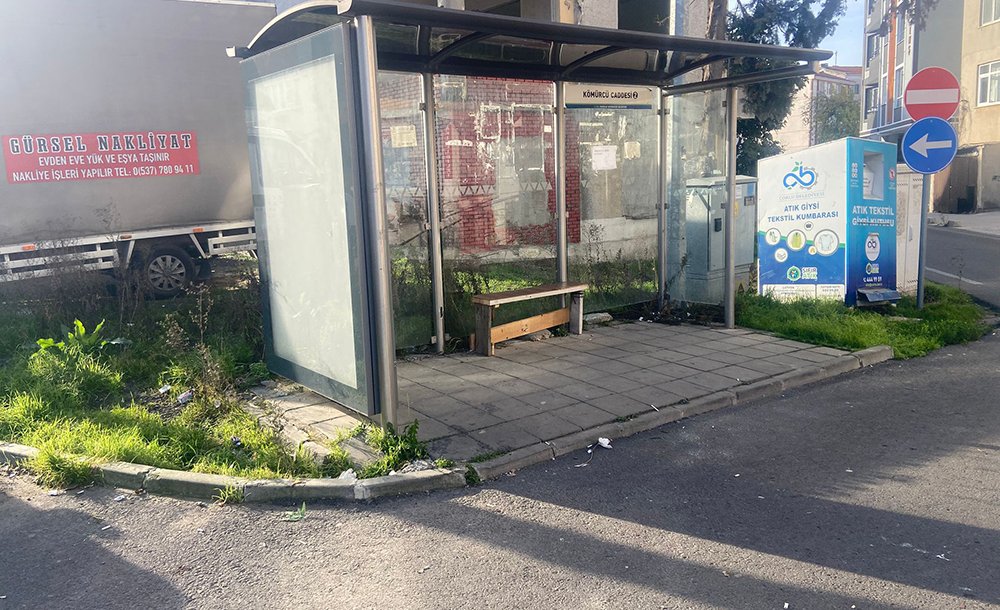 Aylardır Durağın Oturağı Yapılmayı Bekliyor 