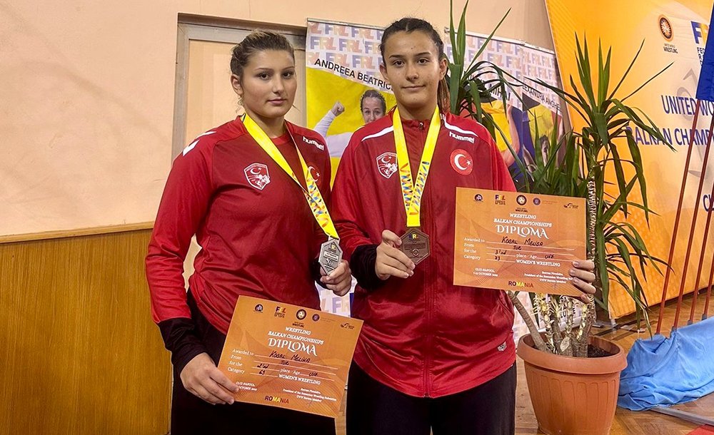 Balkan Şampiyonasından Madalyalarla Döndüler