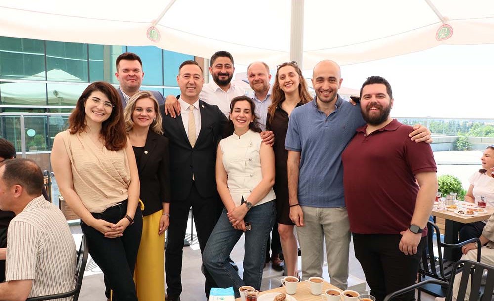 Baro Teras Kafe Çorlu Adliyesi'nde Hizmete Açıldı