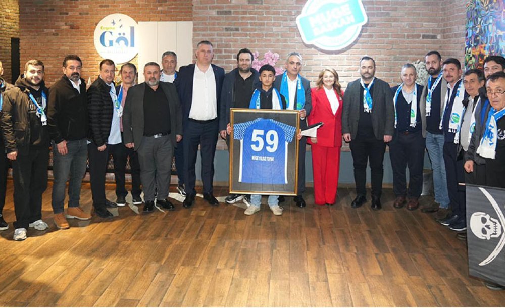 Başkan Müge Yıldız Topak'tan Ergene Velimeşespor'a Tam Destek!