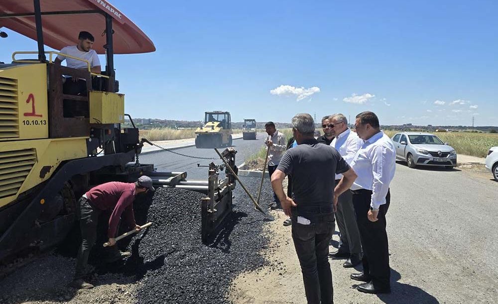 Başkan Şahpaz, Asfalt Çalışmalarını İnceledi 