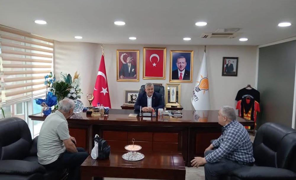 Başkan Şahpaz Vatandaşın Derdini Dinledi 