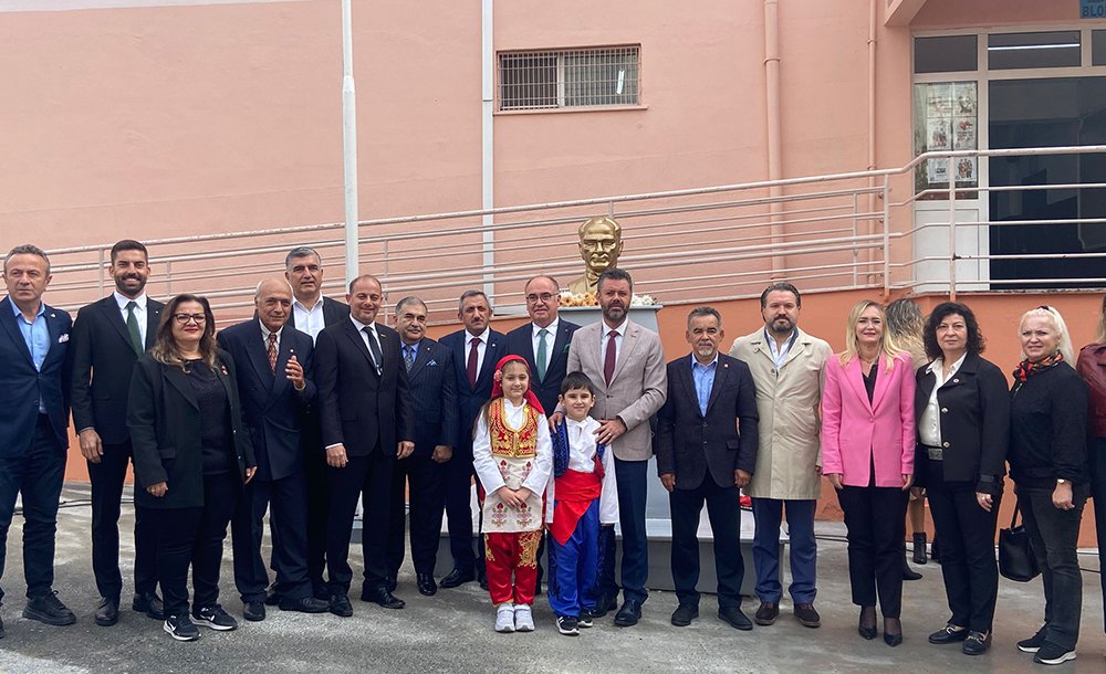 Başkan Sarıkurt, Açılışta Müjdeyi Verdi