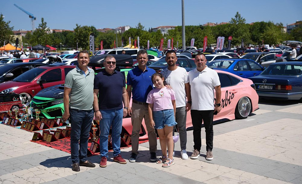Başkan Sarıkurt, Çorlu Tuning Festivaline Katıldı 