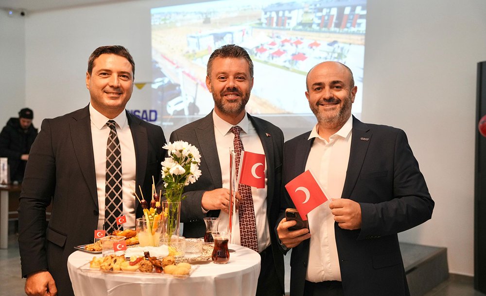 Başkan Sarıkurt, Cumhuriyet Resepsiyonuna Katıldı