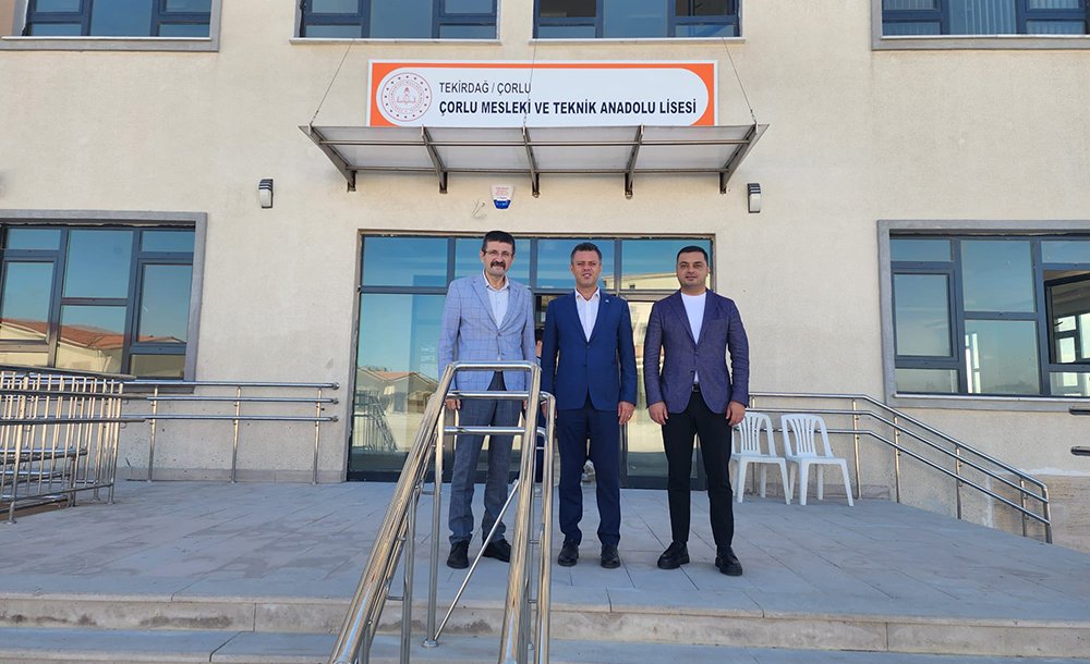 Başkan Sarıkurt Okulları Ziyaret Ediyor