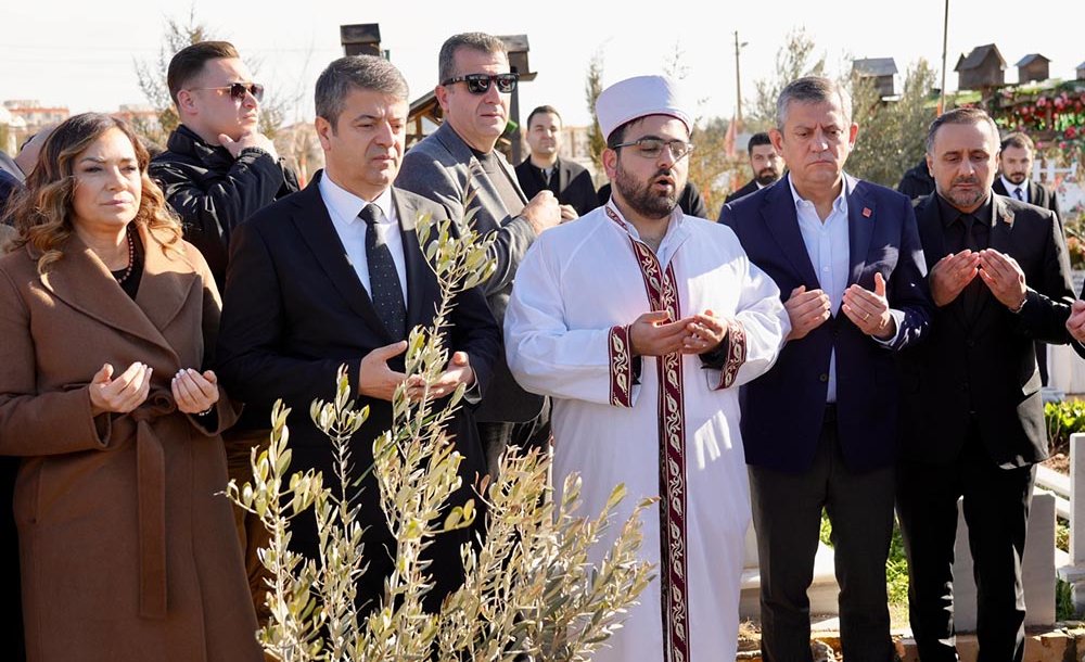 Başkan Yüceer Depremin Yıl Dönümünde Adıyaman'da 