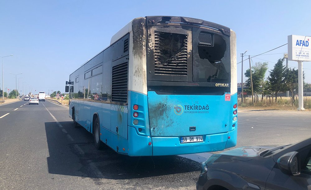 Belediye Otobüsünde Korkutan Yangın 