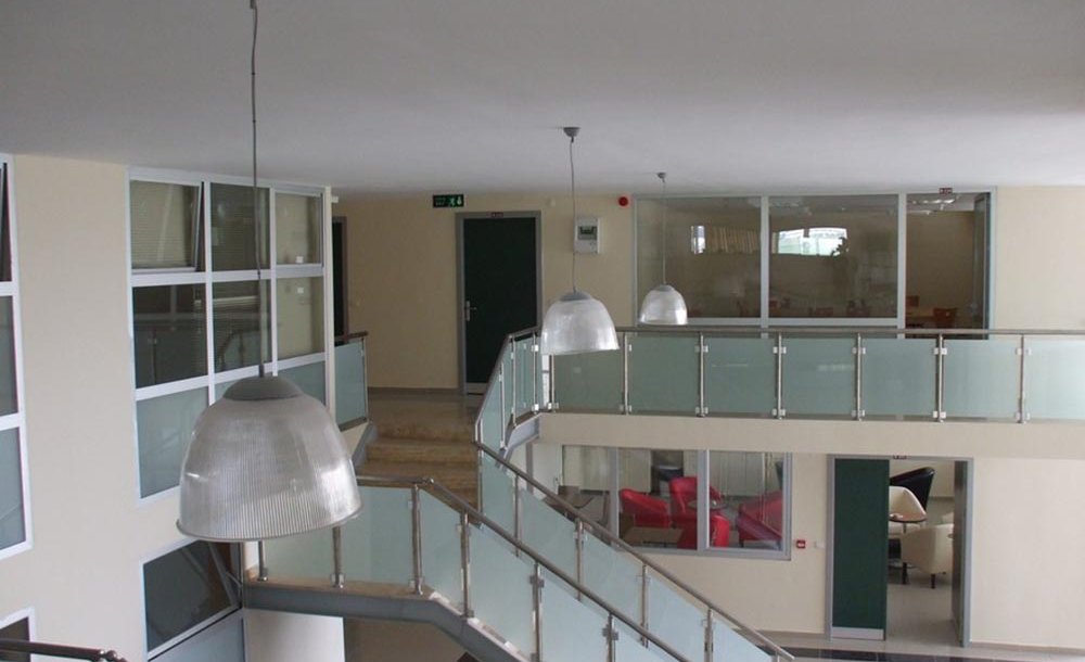 Boşaltılan Fakülte Binası Yıkılacak Mı?