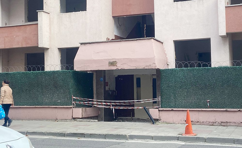 Boşaltılan Lojmanların Yıkımı Başladı 